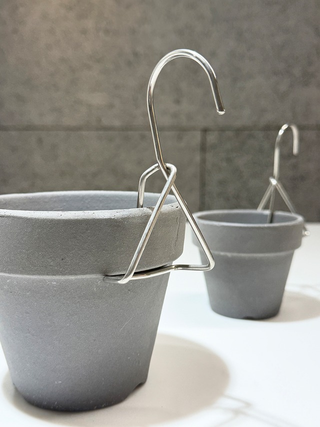 数量限定 4号素焼き鉢 グレー + ハンギングフック【T-E-H-4】