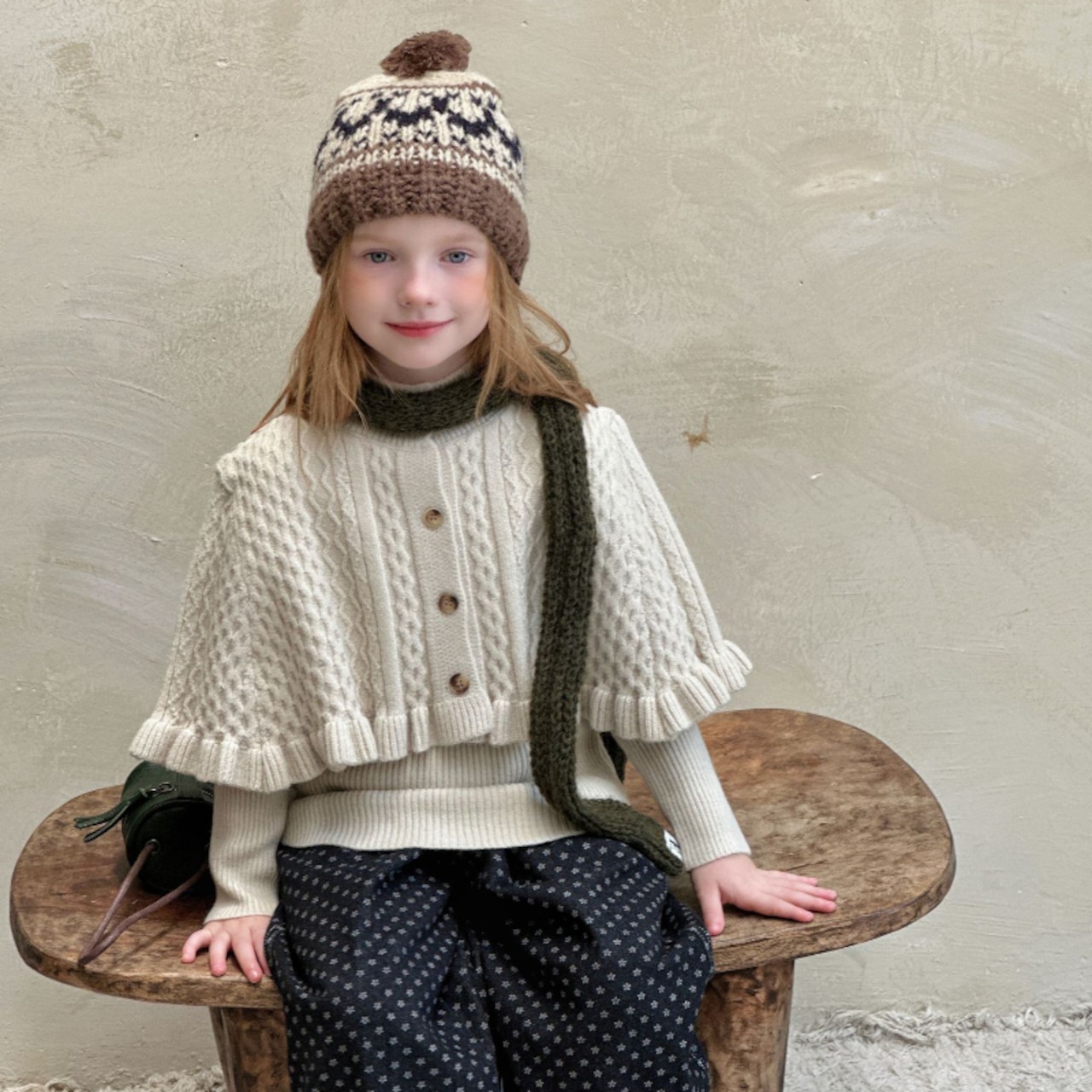 冬フレンチケーブル編みケープORTシャツ