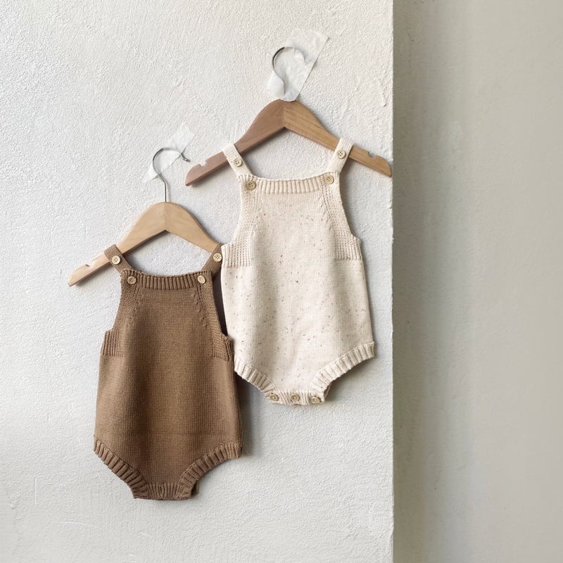 【BABY】秋新作 ニット無地ロンパース