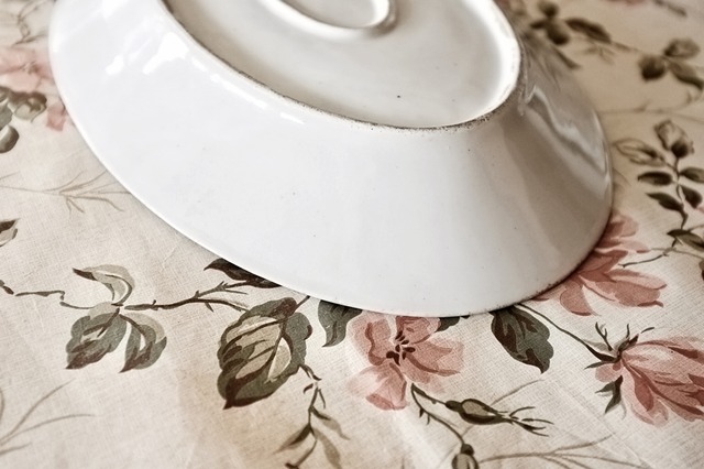 19世紀  フランス 36c おお崇高な白よ！白の集約と重厚なオーバルプレートa アンティーク