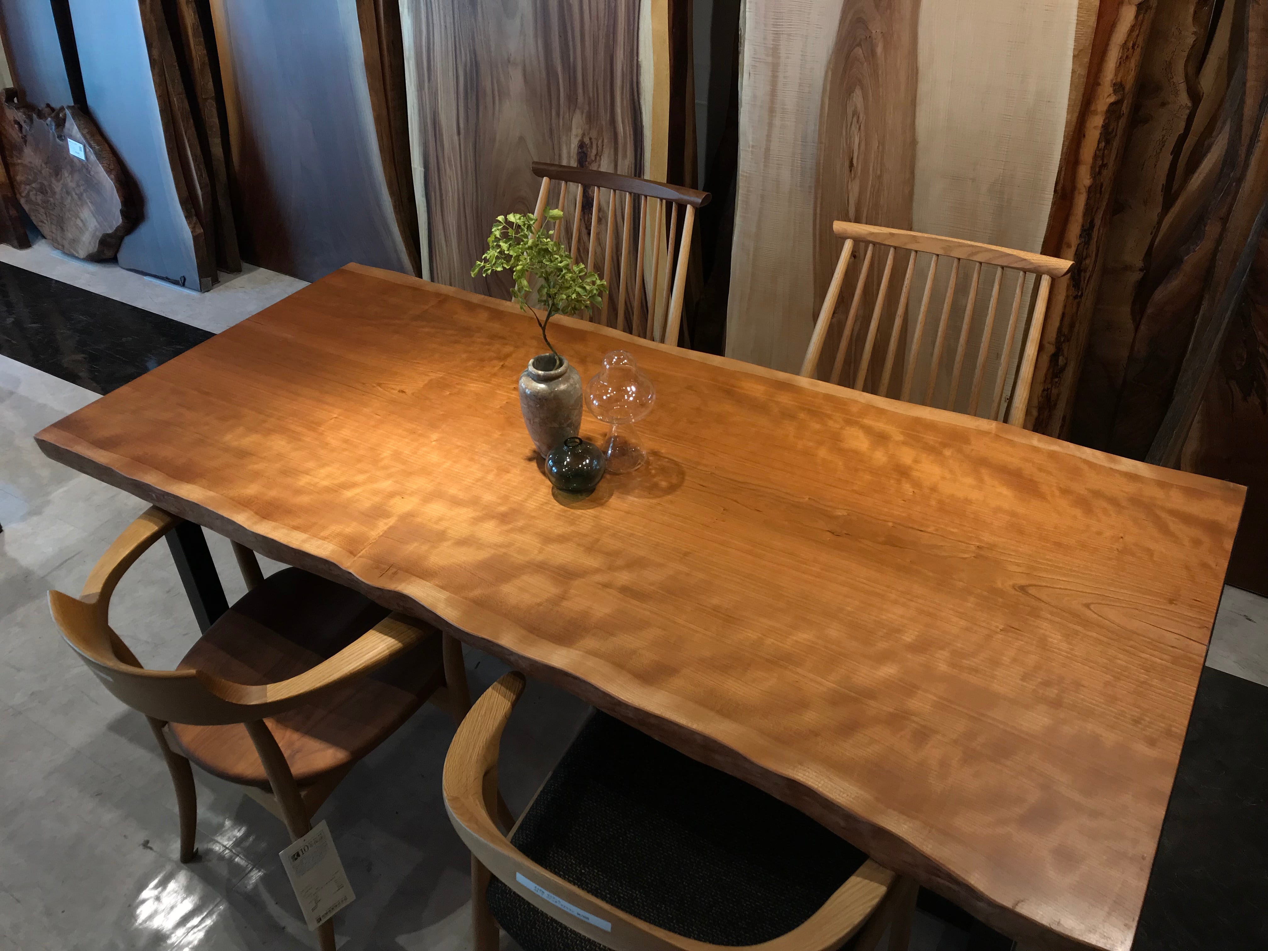 アメリカンブラックチェリー_1800×760-770-830×53_横浜元町店_テーブル