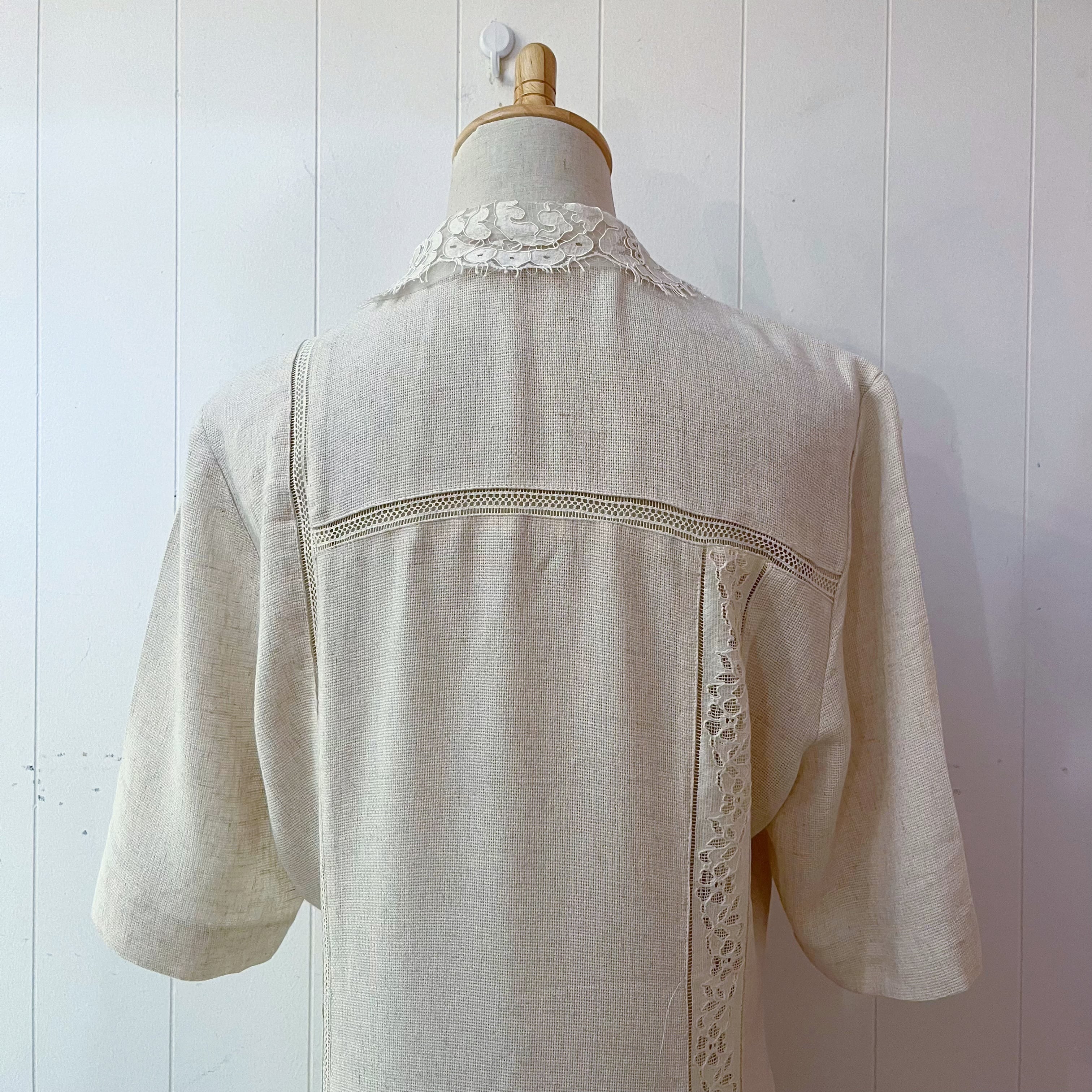lace collar linen beige one-piece