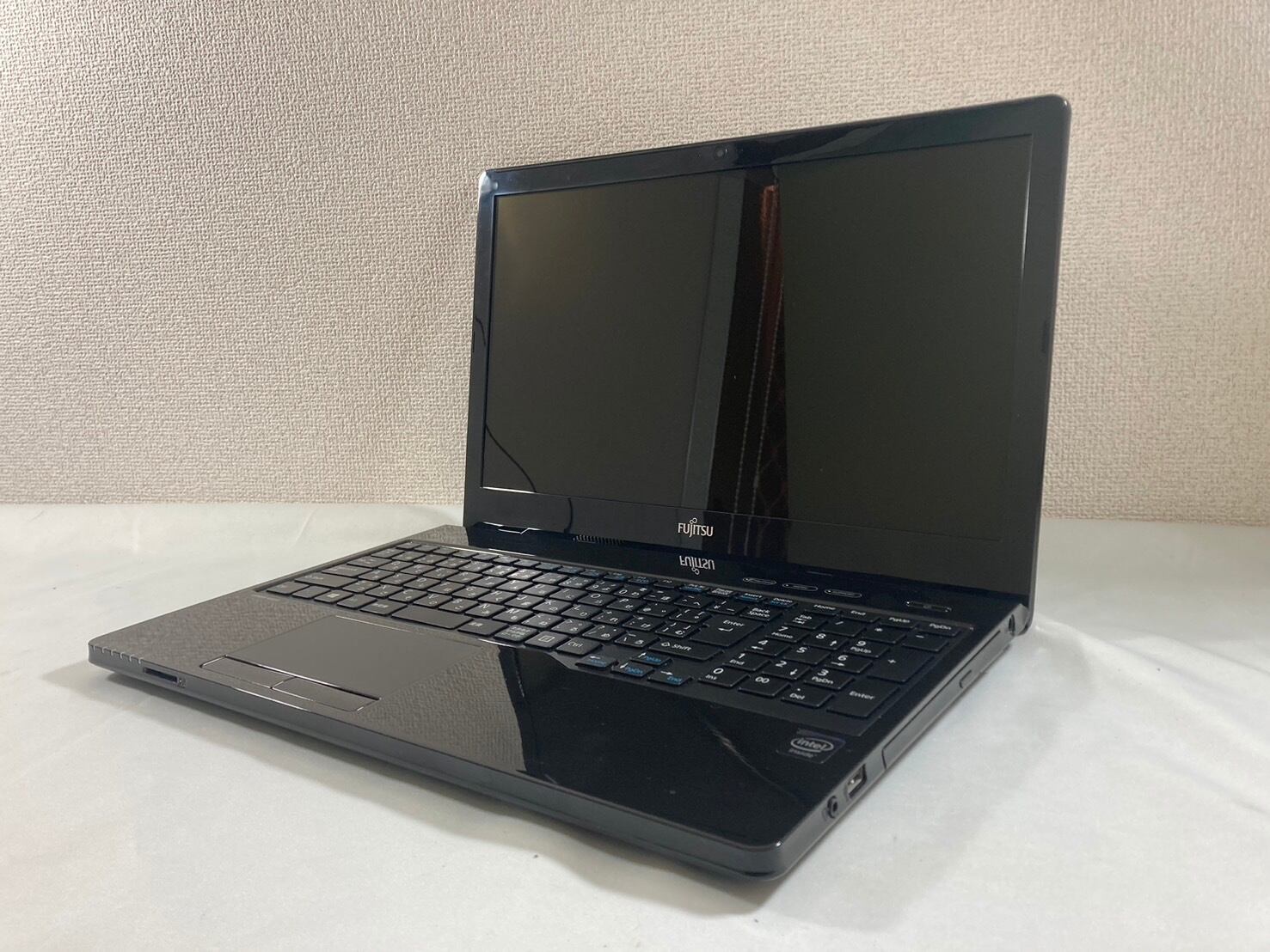 富士通】FMV LIFEBOOK AH42/U FMVA42UB | アキバカカク