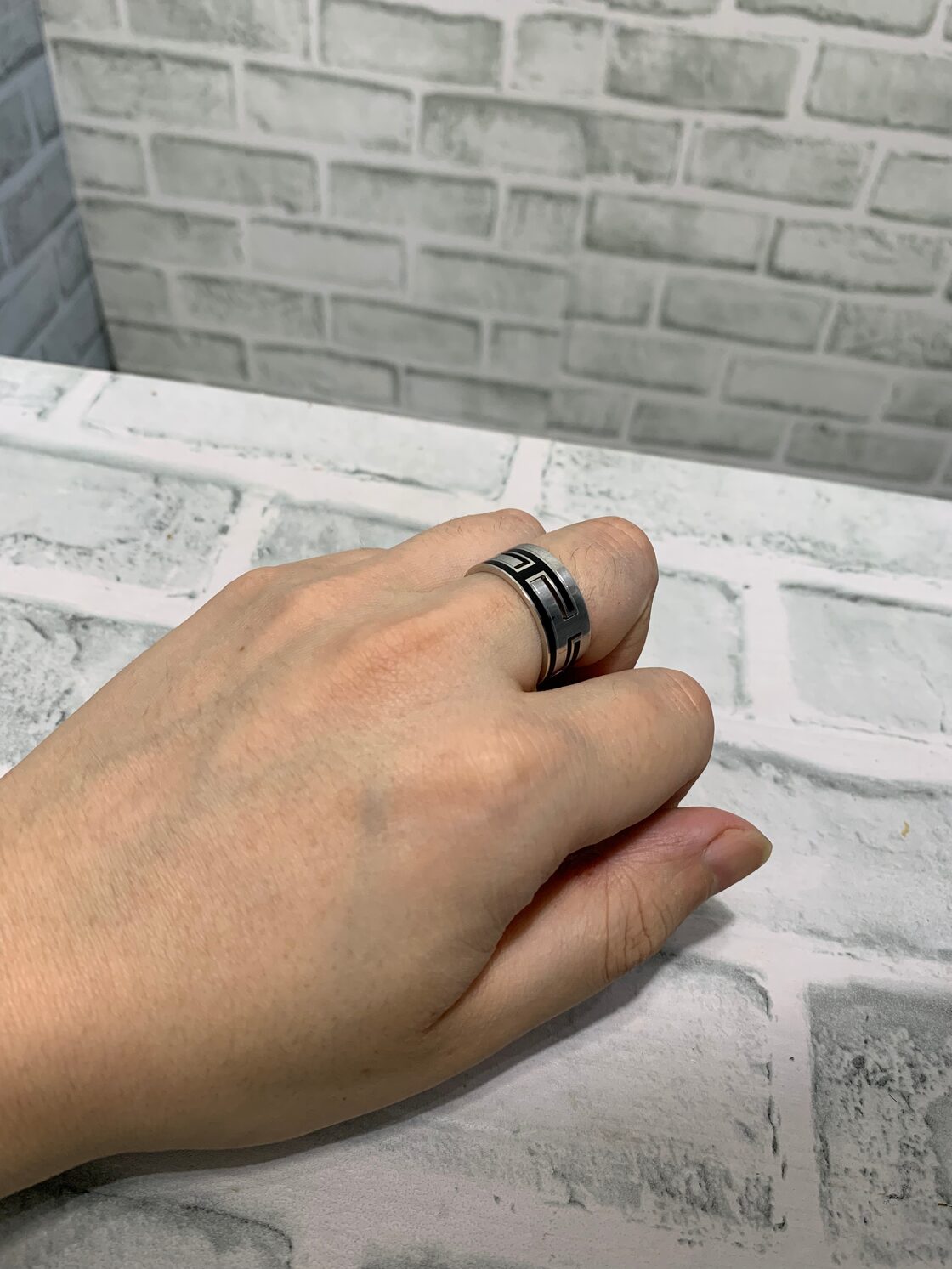 HERMES 人気 ムーヴアッシュリング ゴールド×ブラック（希少 HERMES  