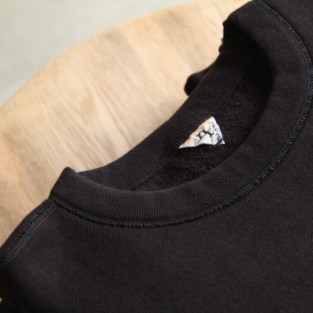 STILL BY HAND【 mens 】stand collar sweat shirt