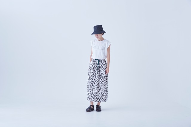 【22SS】eLfinFolk(エルフィンフォルク)Tiger print  long skirt (Free) スカート