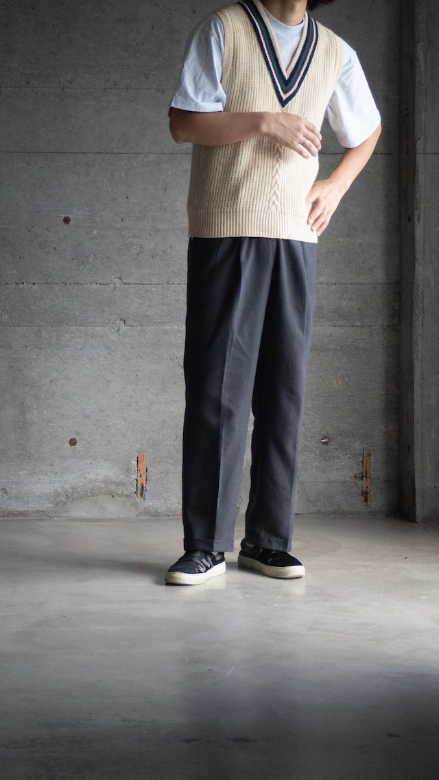 "IZOD" 1980s Cricket sweater vest