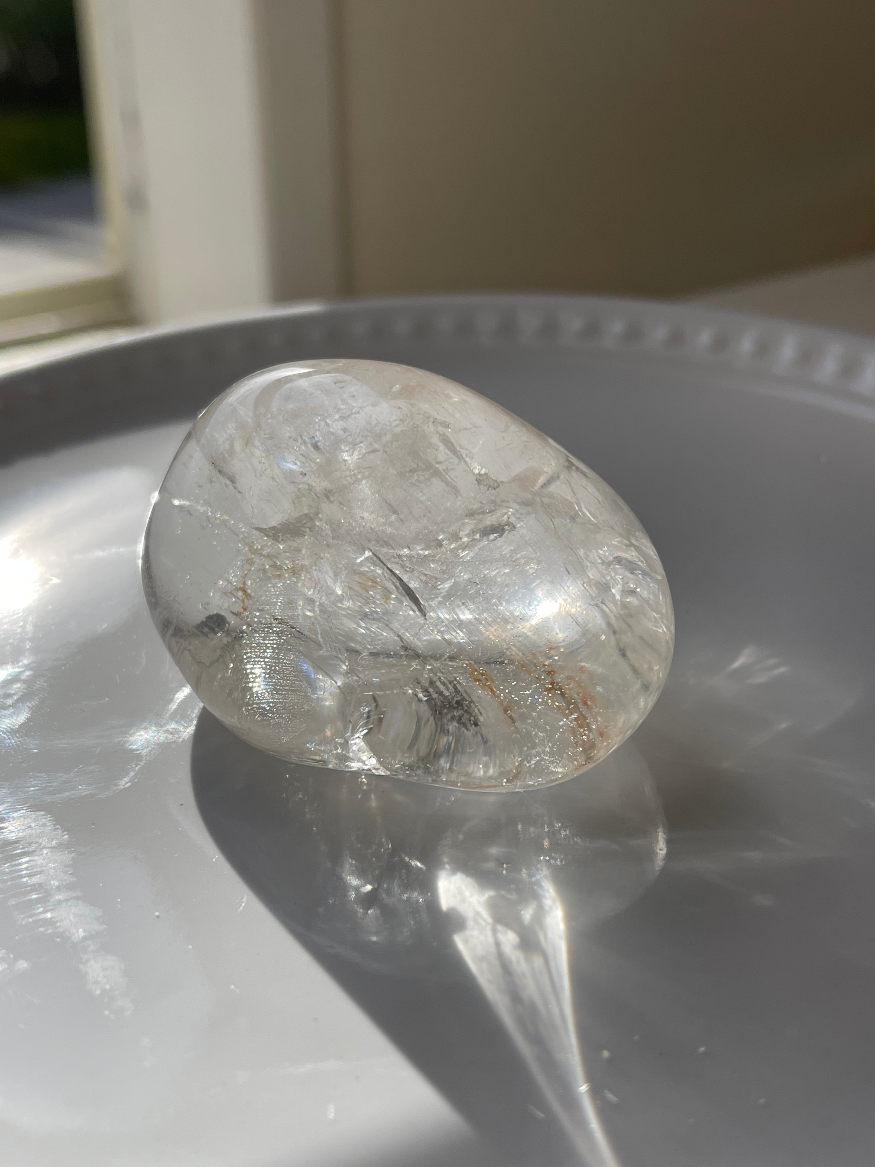 ブラジル産　レインボー水晶パームストーン