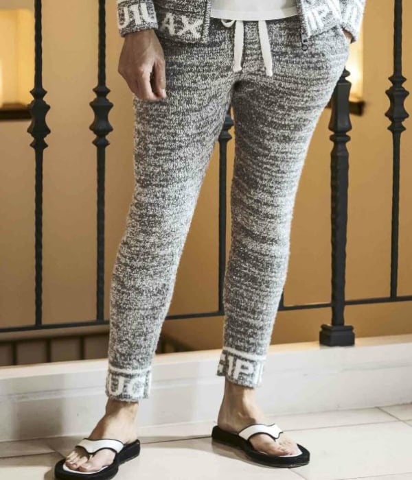 1PIU1UGUALE3 RELAX ウノピゥウノウグァーレトレ リラックス