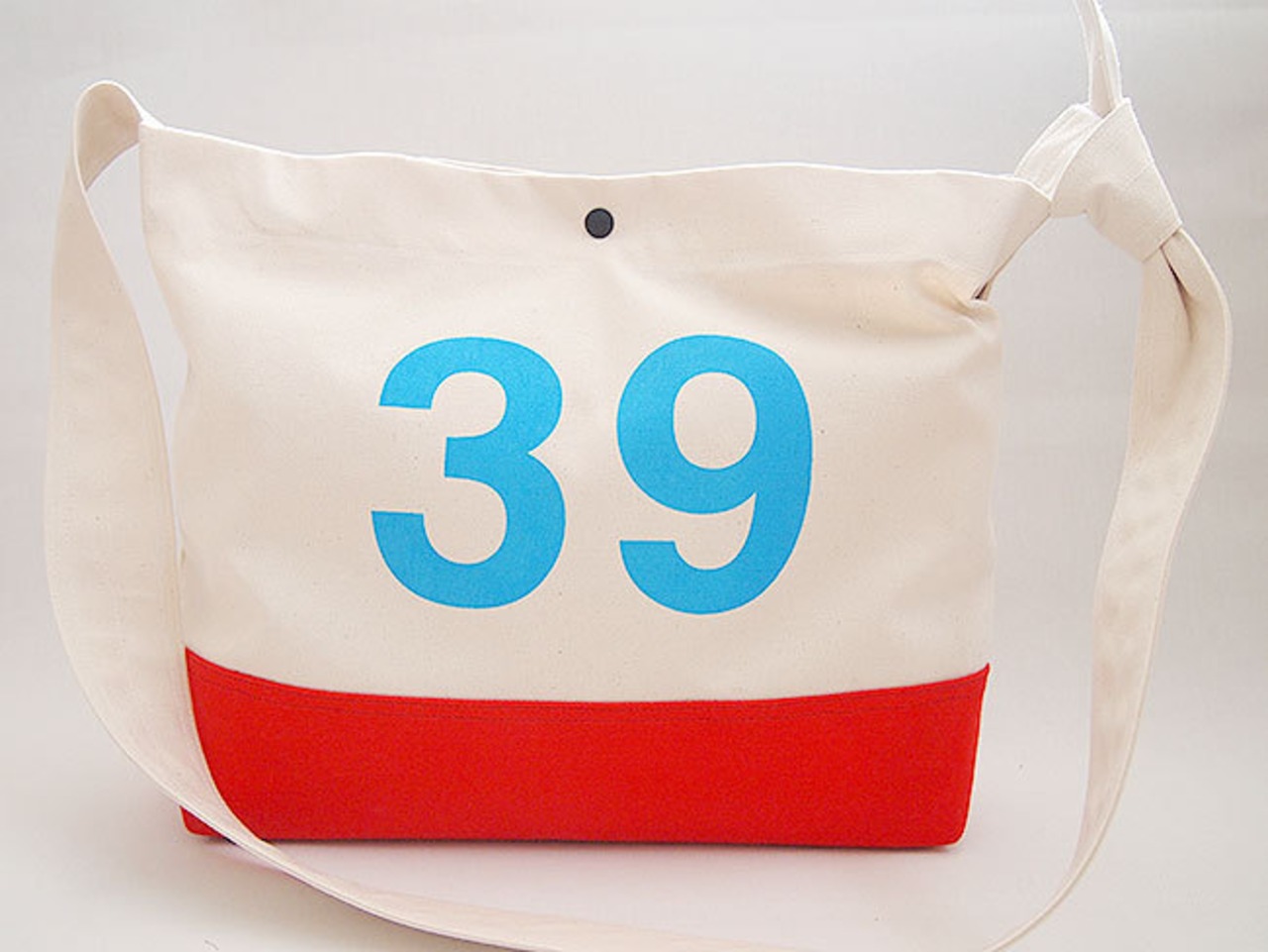 39 2WAY ショルダー バッグ　"2WAY SHOULDER BAG"  (OFF WHITE / RED)