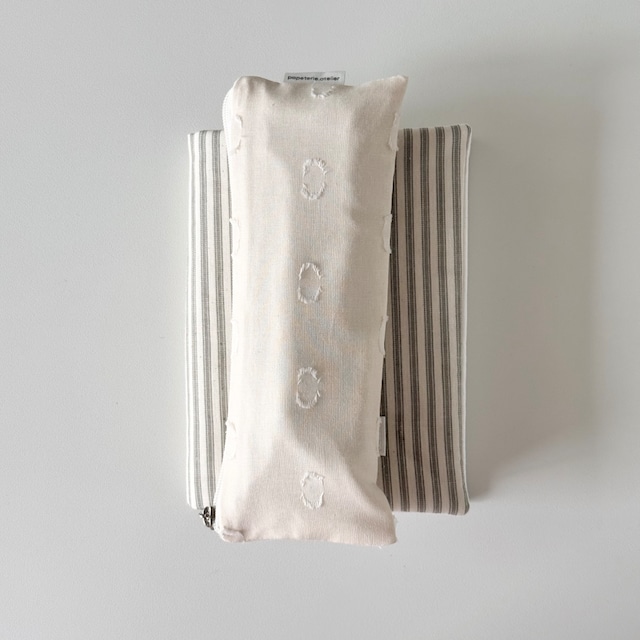 ★予約 papeterie.atelier 〔pencil case -puffy dot-〕