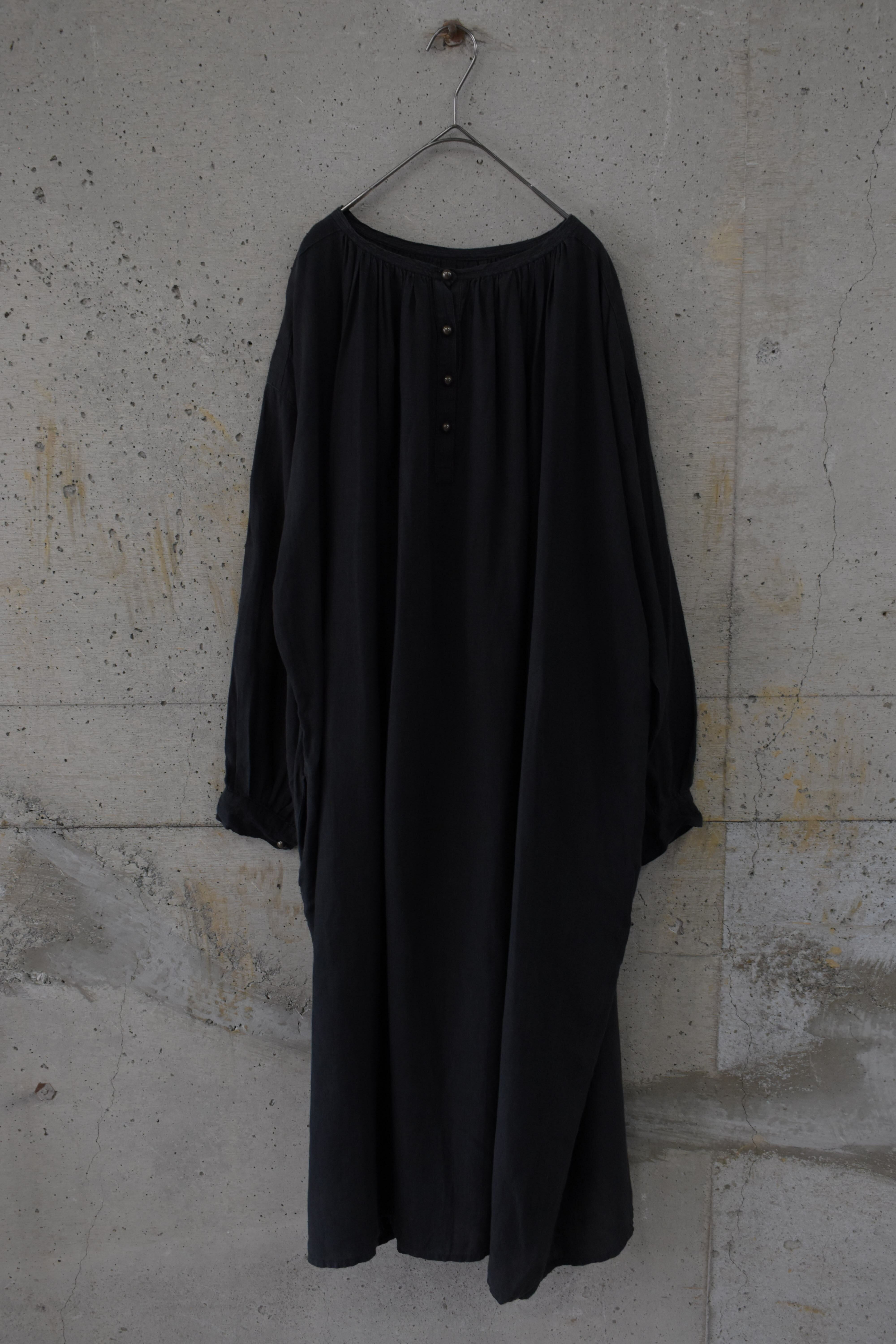 Loose-fitting dress