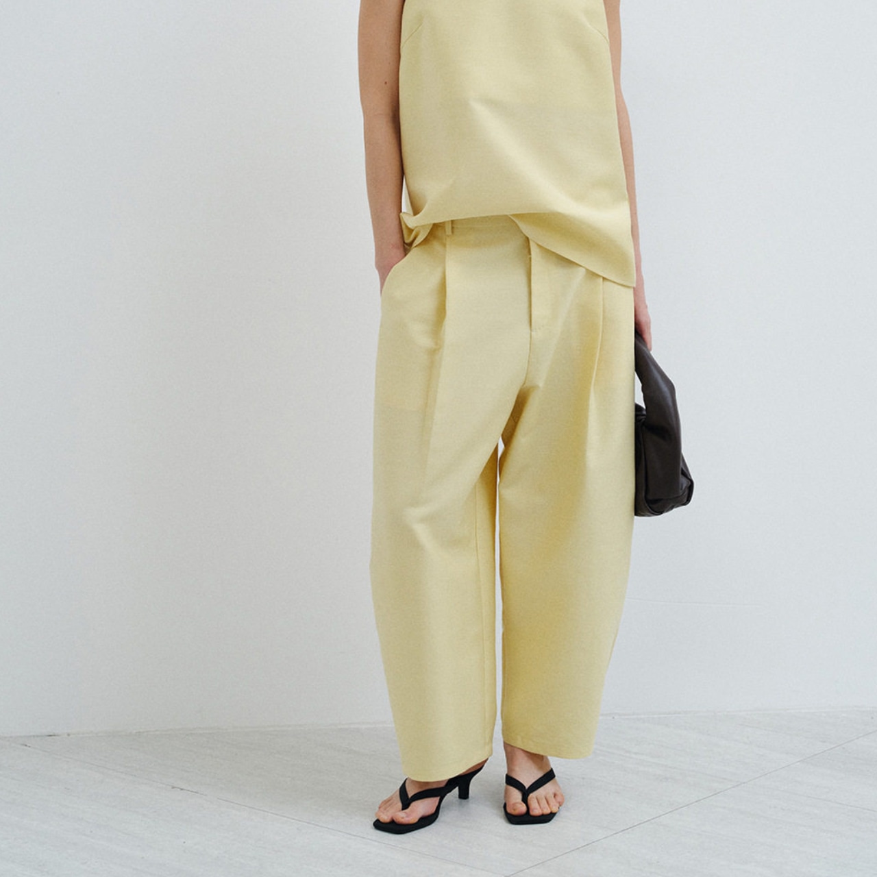 Center Press Wide Pants T4372