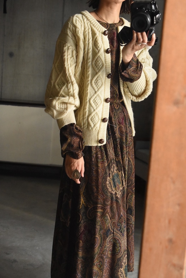 OK／80-90's "unknown" brown paisley rayon onepiece