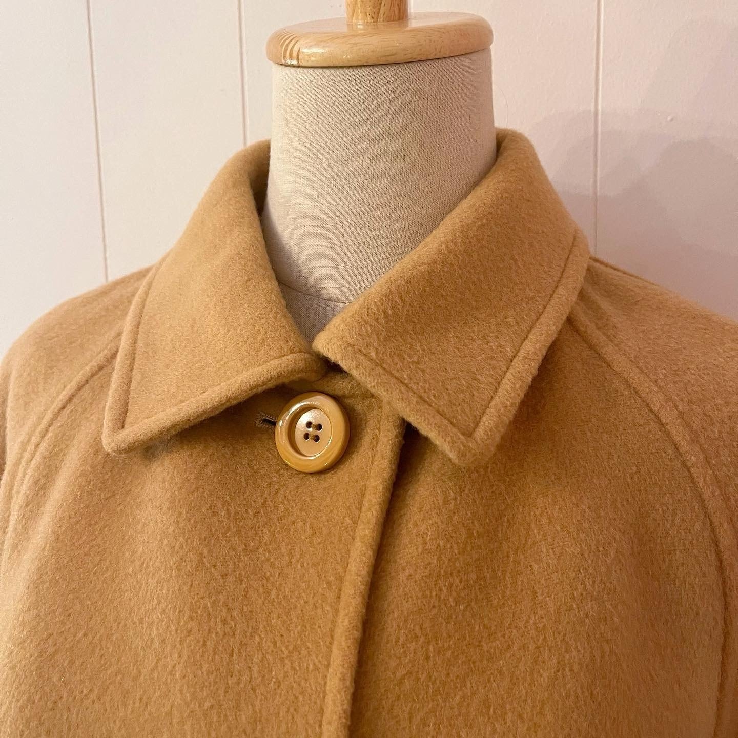 / camel beige raglan long coat