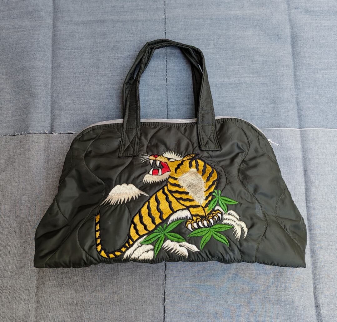 Vietnam&Souvenir Jacket sampling military bag “Peanuts velours” 小岩店