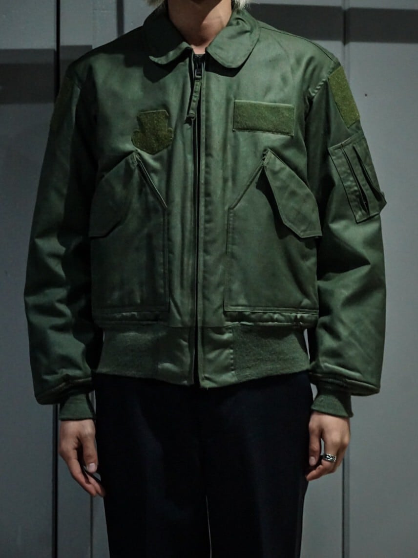 CWU-45/P ミリタリーフライトジャケット短丈アメカジ古着