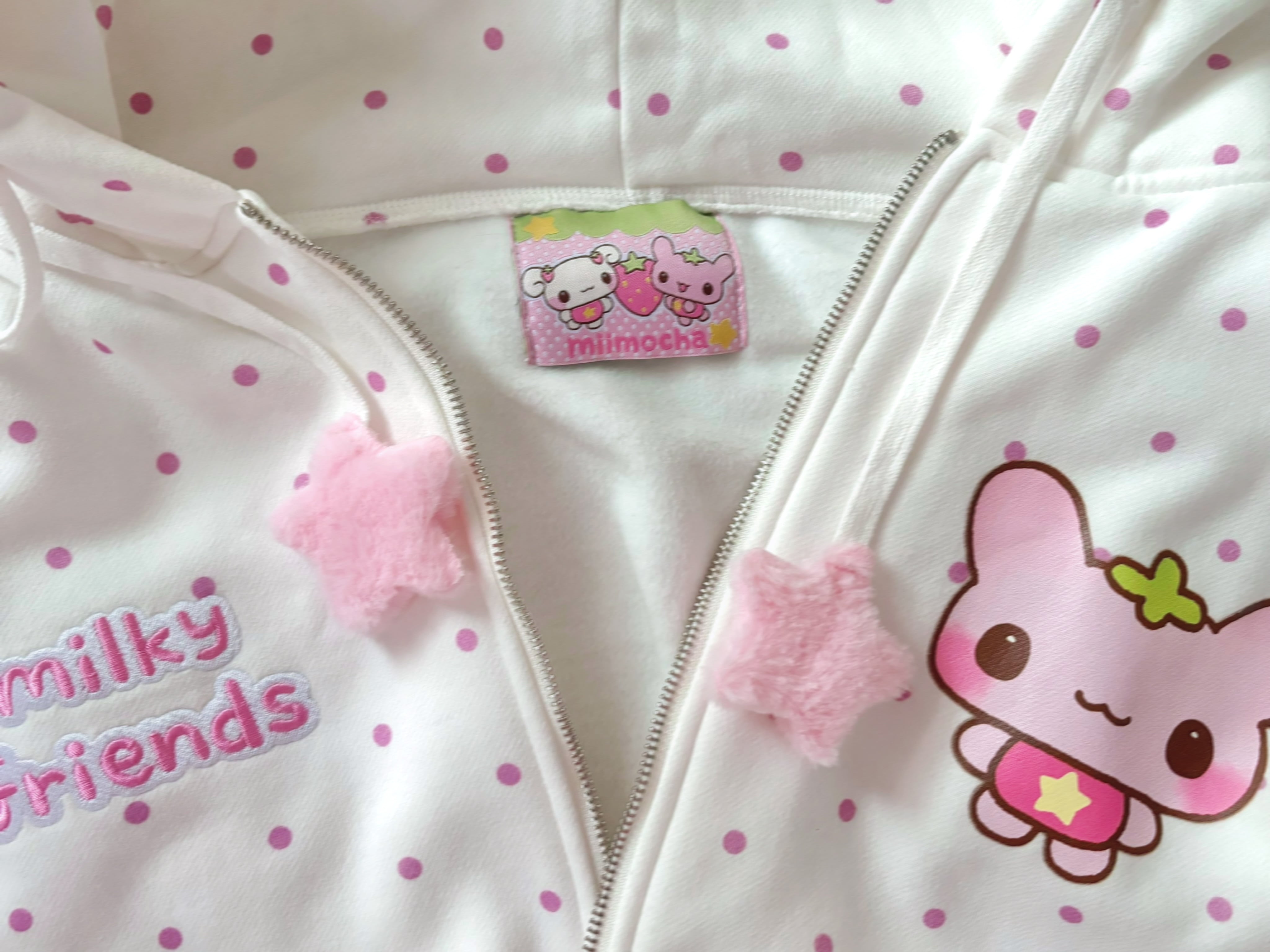 ⭐︎milky friends hoodie white 【miimocha × HONWAKA】 | miimocha