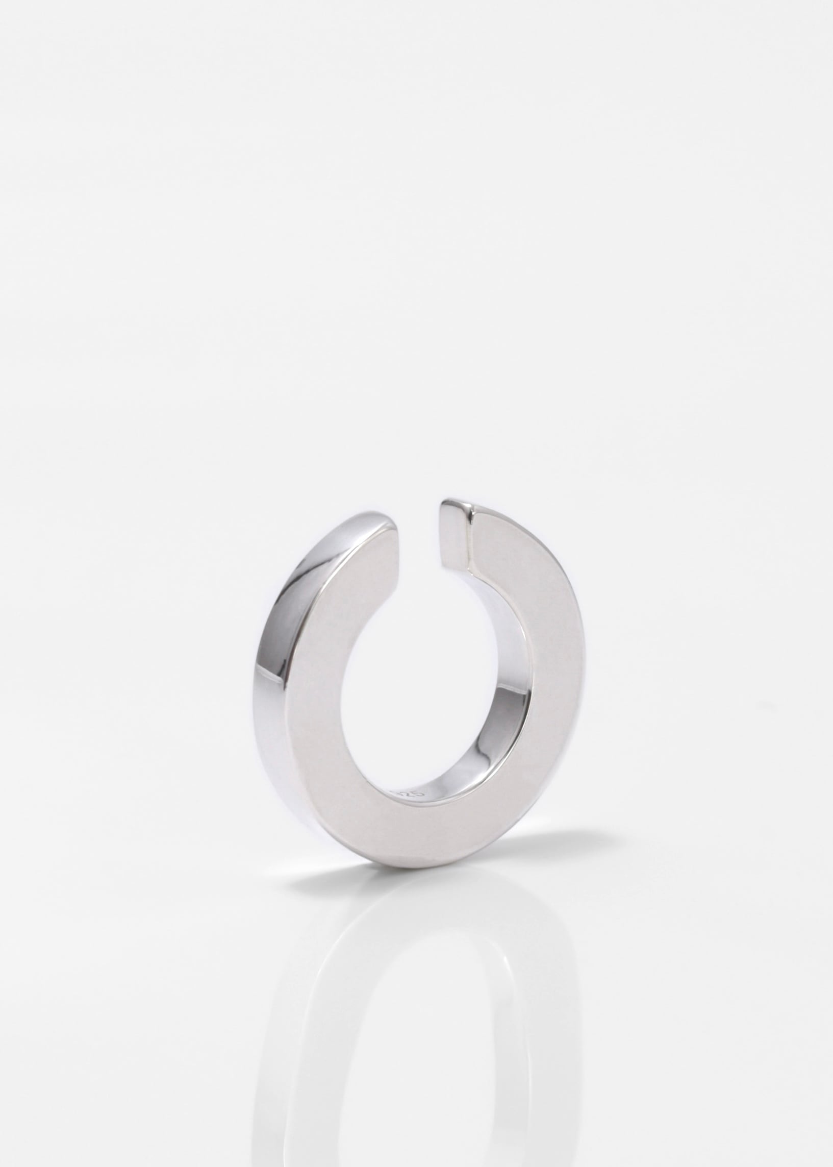 square ear cuff □