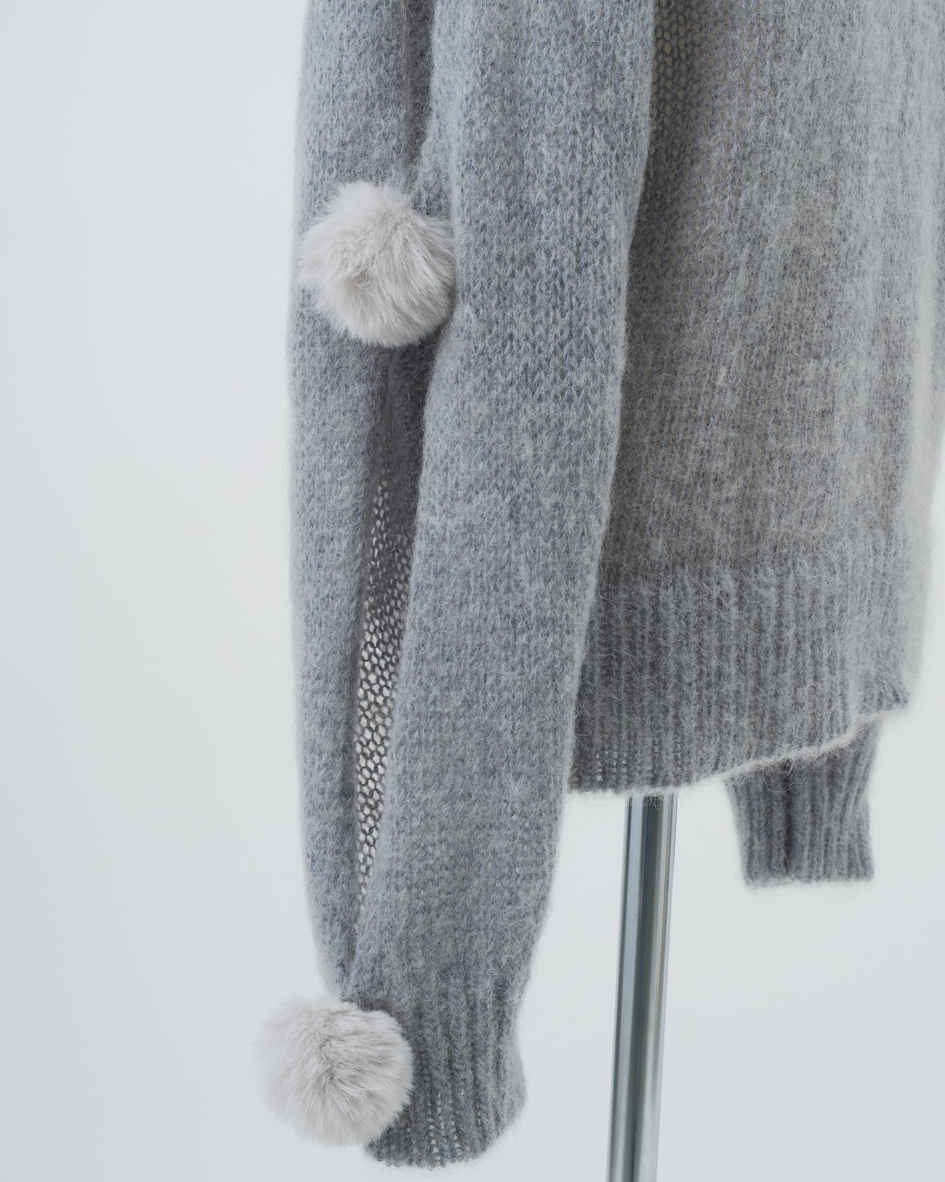 ファーポンポンニット ene グレー | Cygne