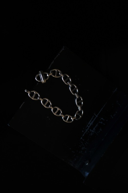 SEAMLESS ANCHOR CHAIN BRACELET