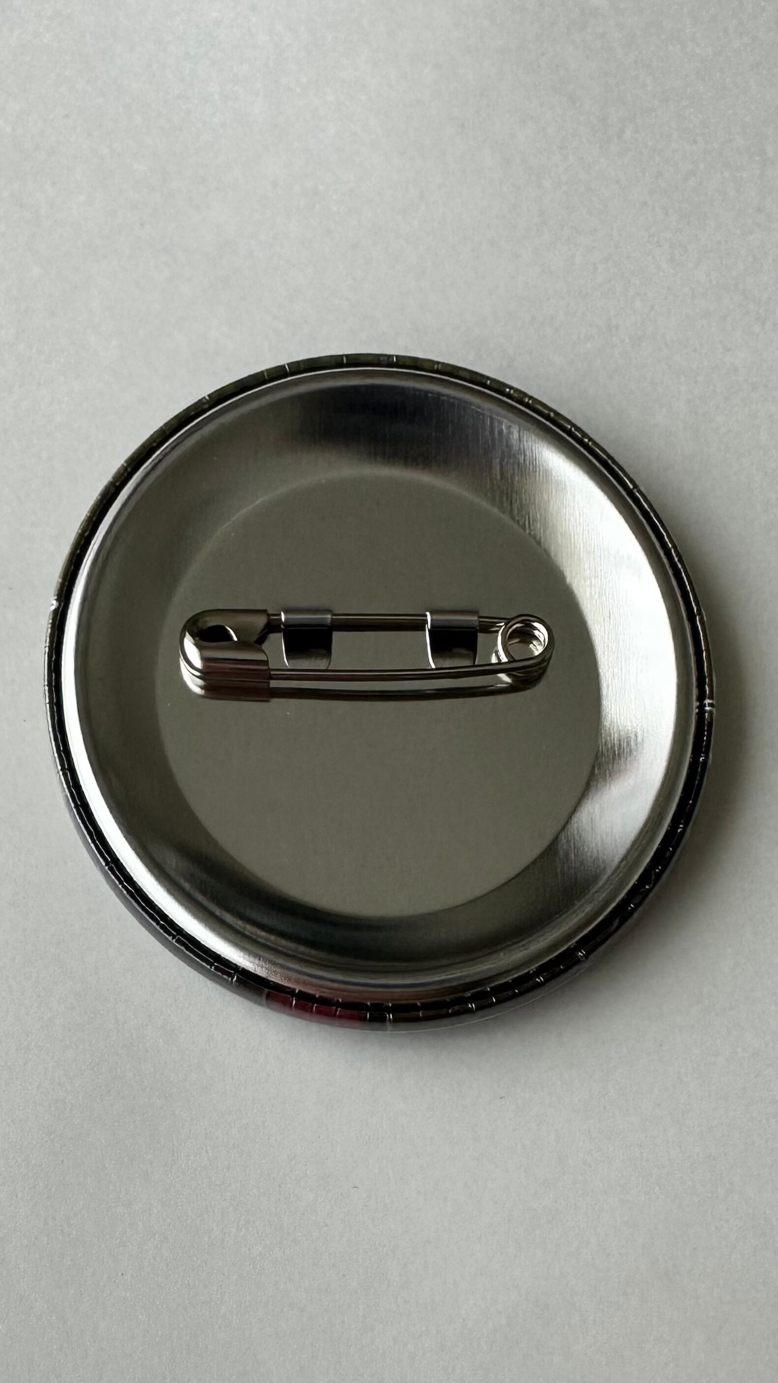 ツタンカーメン君缶バッジ | カーメン君 Web Shop
