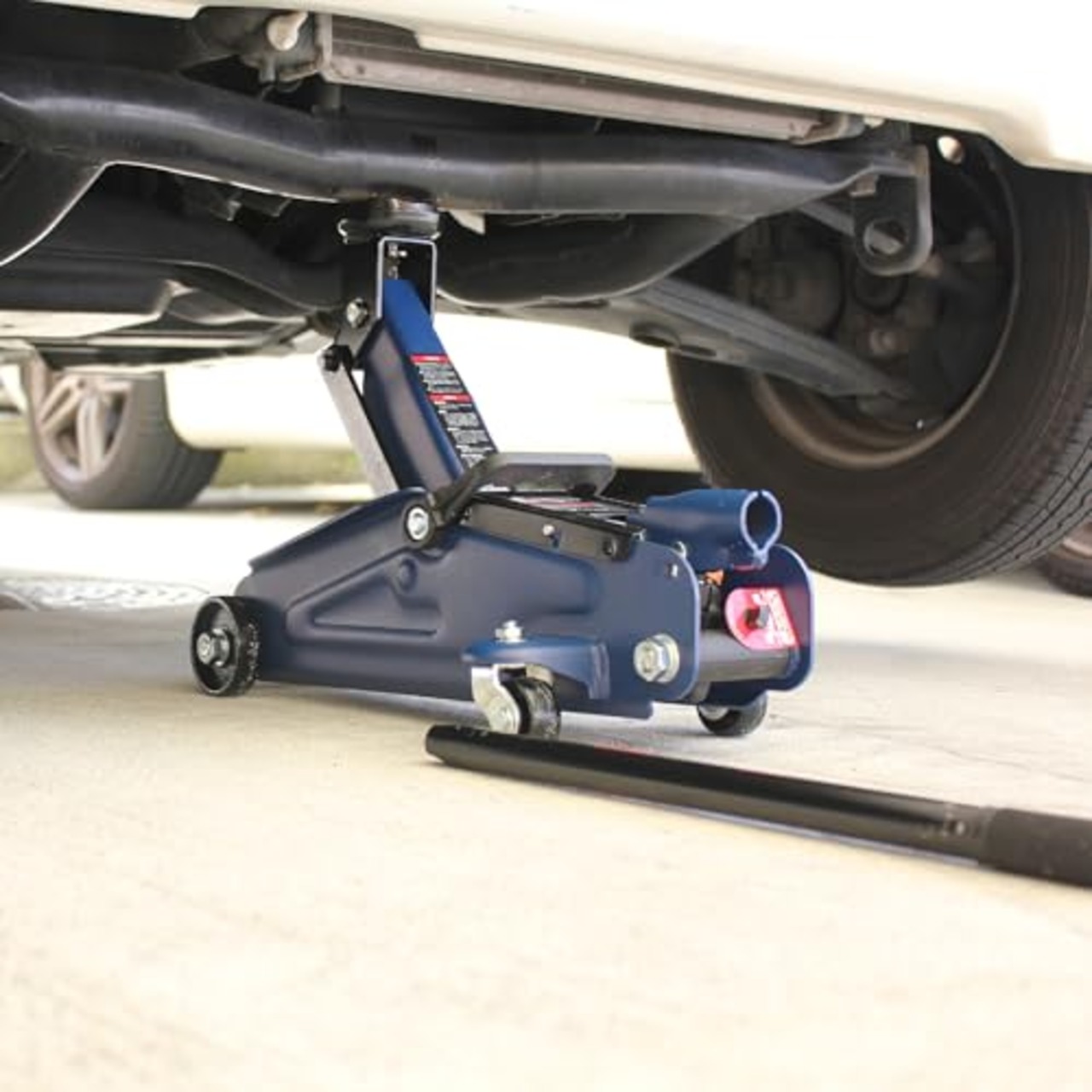メルテック(meltec) 車用 フロアージャッキ 2t コンパクト 最高値/最低値 340/135mm Meltec FA-20