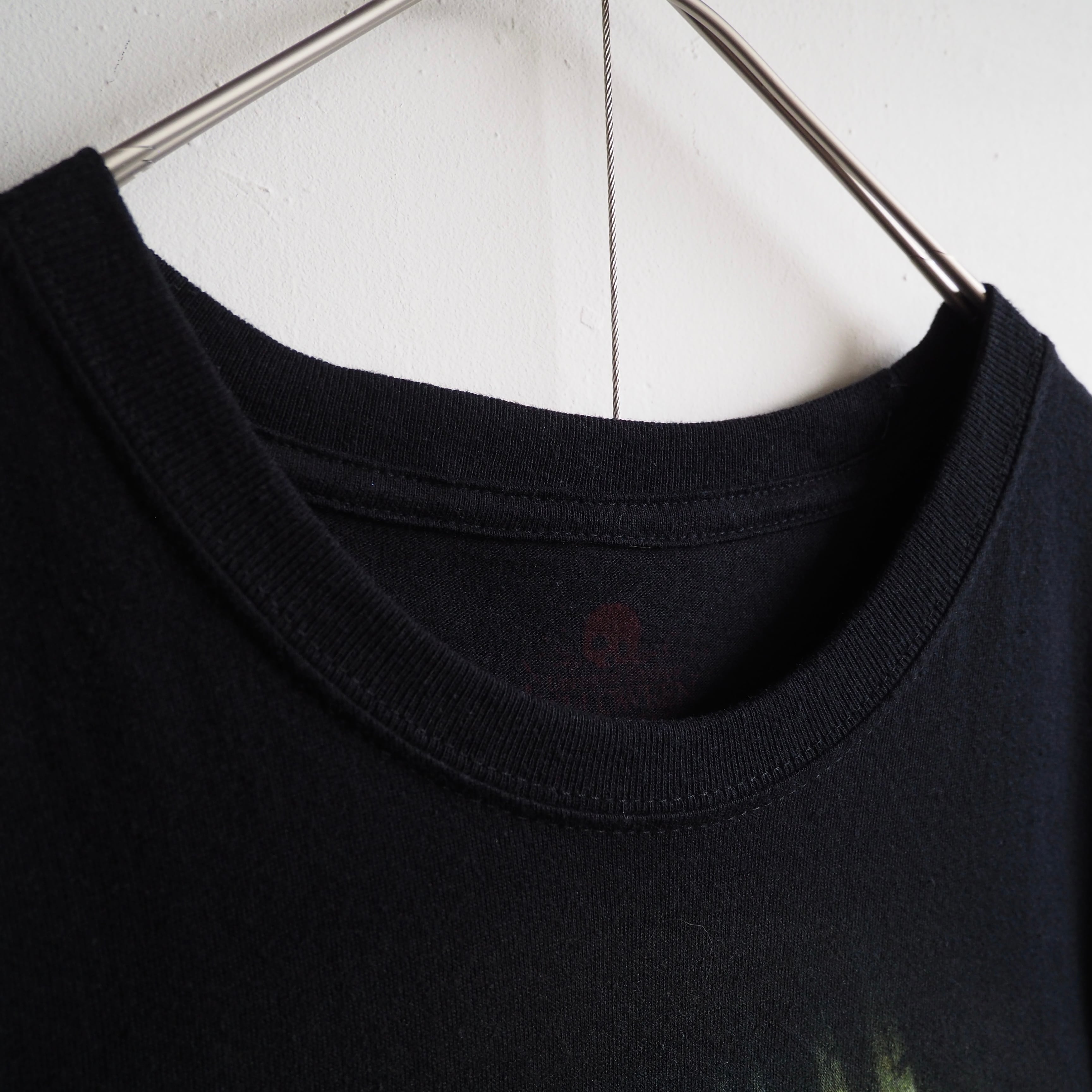 ” THE WALKING DEAD ” Blood paste graphic printed Black loose Tee