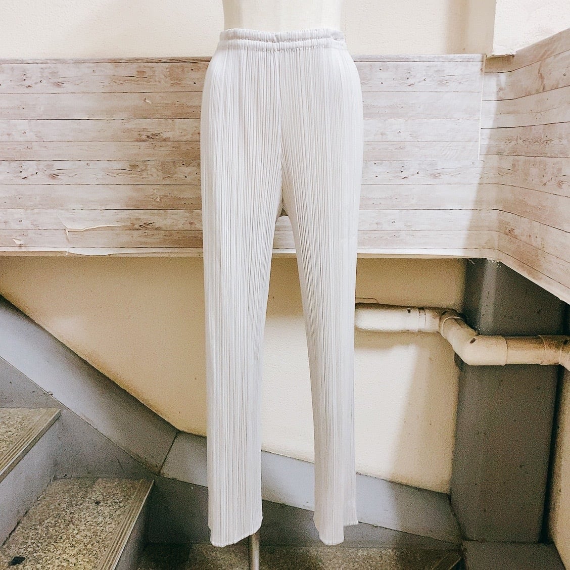 PLEATS PLEASE　パンツ