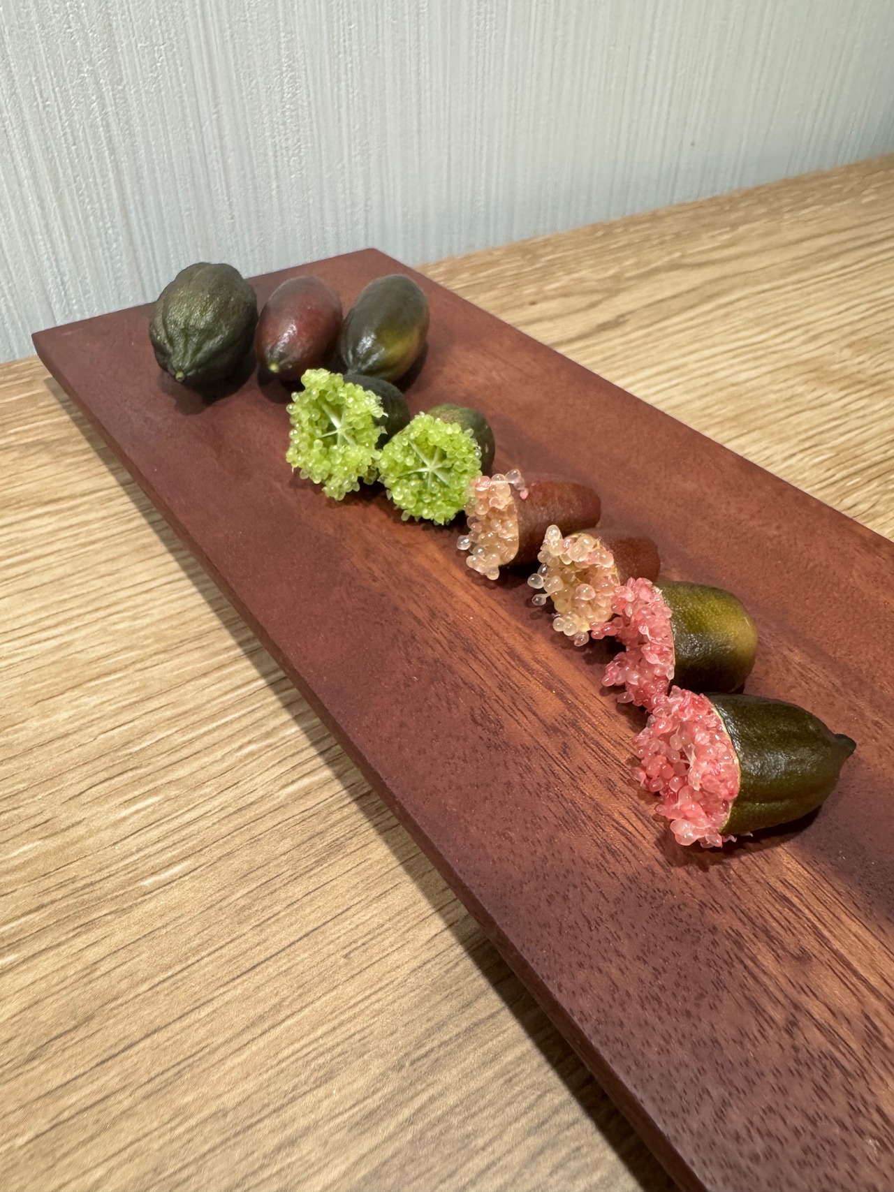 【旬の2〜3品種を食べ比べ】福島県産フィンガーライム 50g
