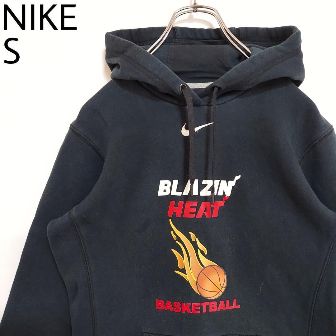 NIKE ナイキ センタースウッシュ 刺繍パーカー NBA マイアミヒート 黒 ...