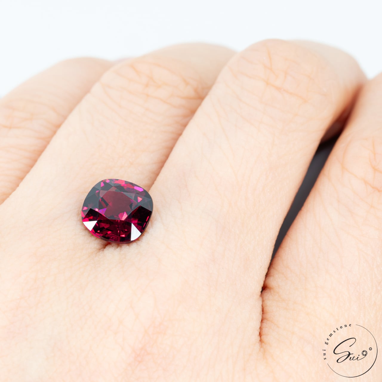 天然 ロードライトガーネット・パープリッシュレッド 4.02ct GLC簡易
