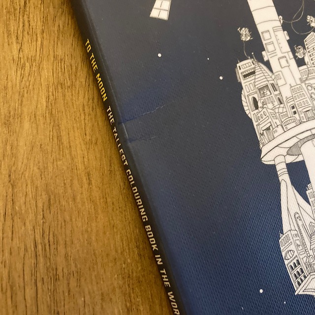 To the Moon: The Tallest Coloring Book in the World | 素敵な洋書の絵本のお店 Read ...