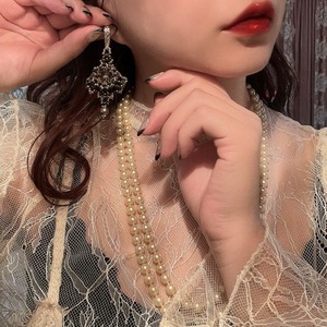 “ 英雄ポロネーズ “ ショパン作曲  |  耳飾り
