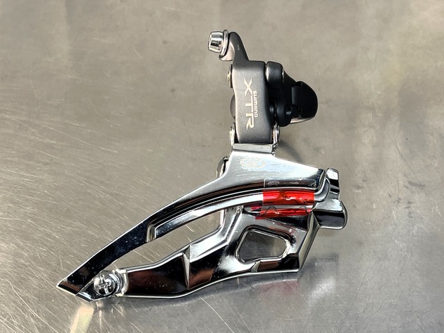 NOS Shimano XTR FD-M953