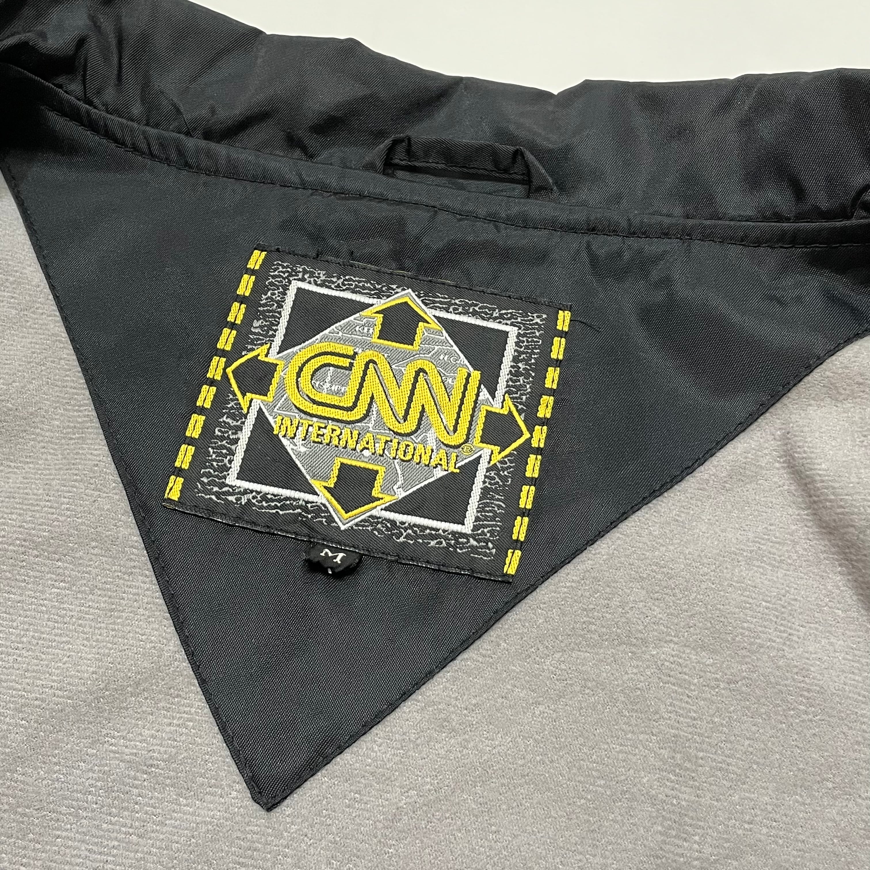 VINTAGE- CNN INTERNATIONAL COACH JACKET -BLACK- [M] | Young