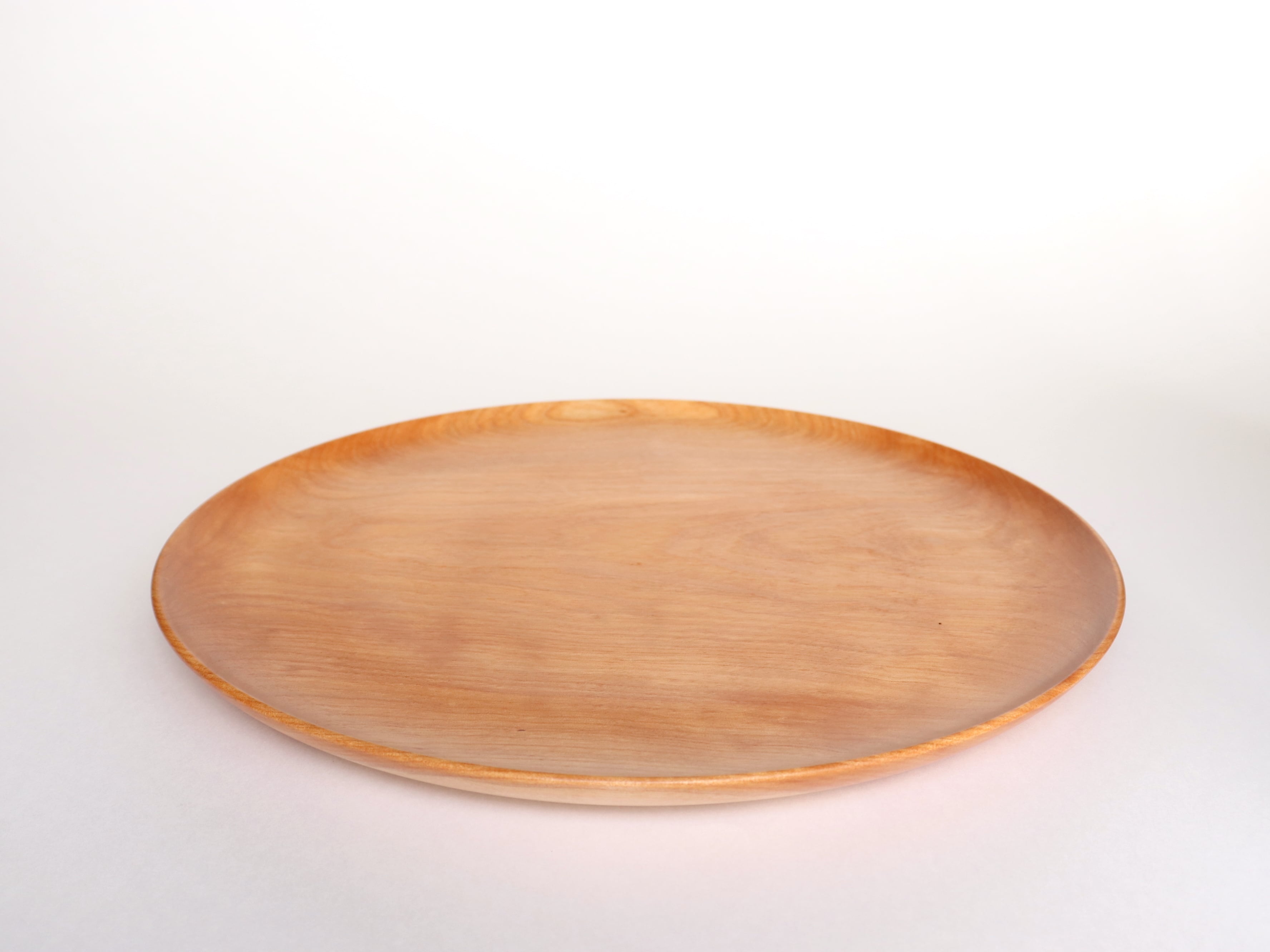 ワンプレート 直径30cm アサダ | 工房 十勝の木のうつわ web shop