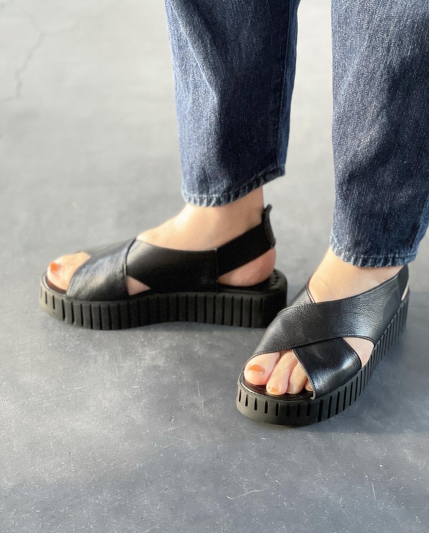 Mollini Platform leather sandals | mambo ladys