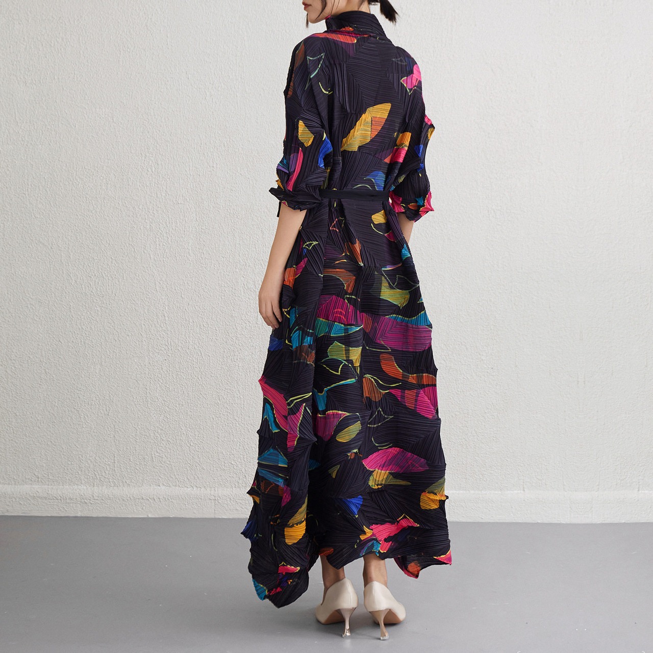 Geometric Art Pleated Long Dress / ジオメトリック アート プリーツ ドレス ワンピース