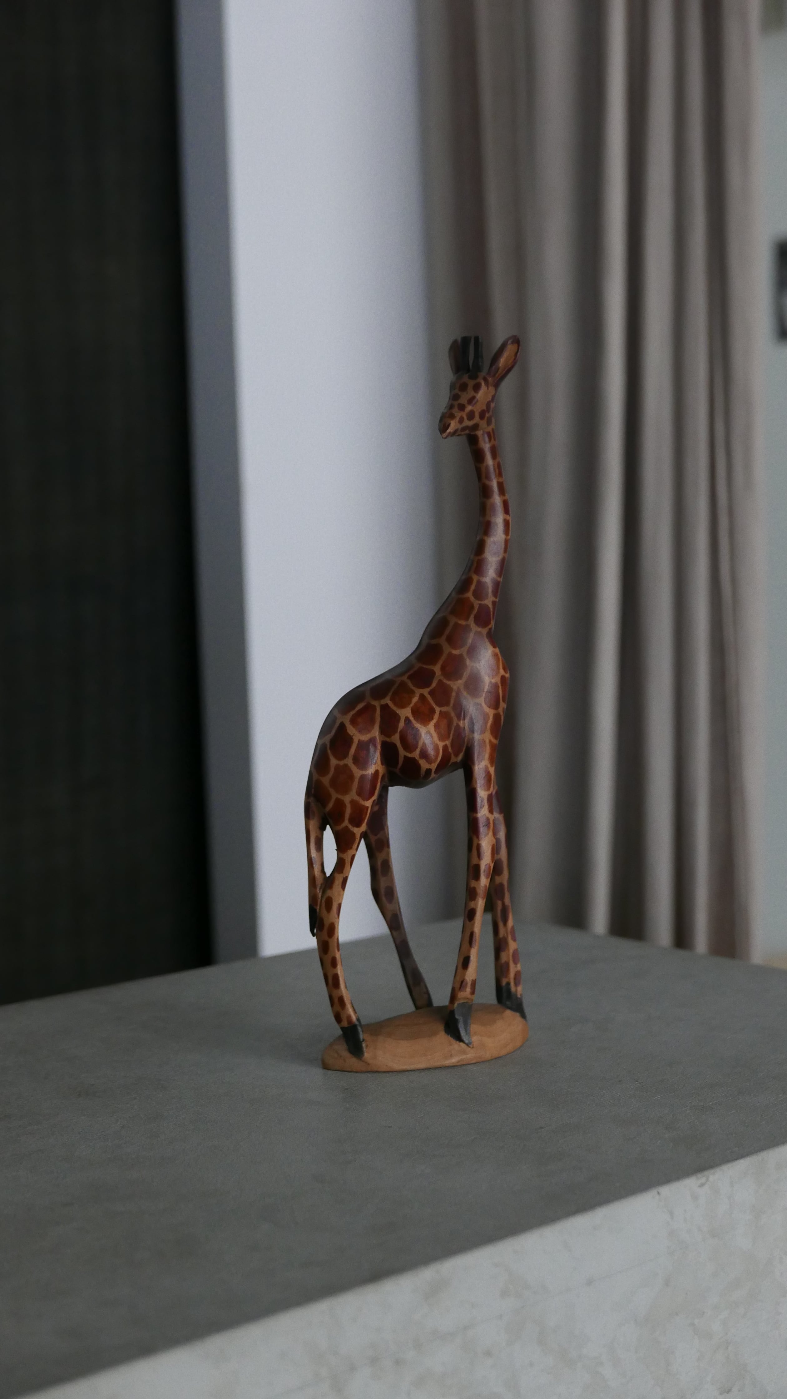old Kenyan  wood carving " giraffe " large