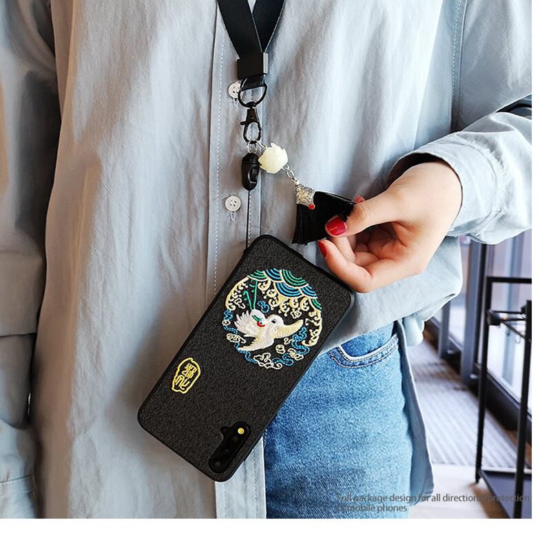 Youpinシリーズ チャイナ風携帯ケース 鶴 刺繍 2color選択可能 Iphone 11 11pro 11promax Xr X Xs Xs Max 7 8 Plus レッド ブラック Elegant
