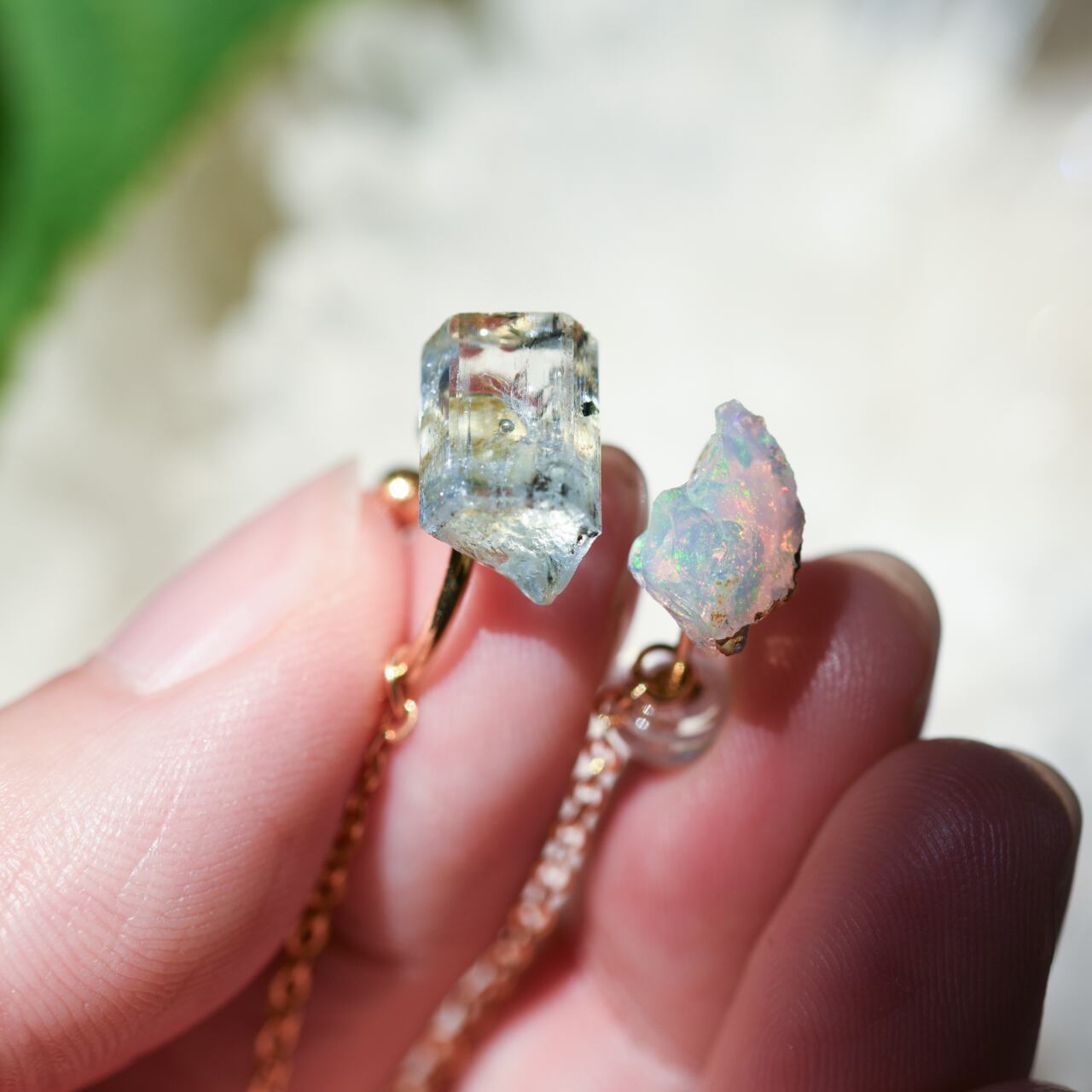 ハンドメイドピアス カラーオパール～紫陽花・2024・一点物～ 送料無料  ピアス イヤリング 紫陽花 あじさい 雫