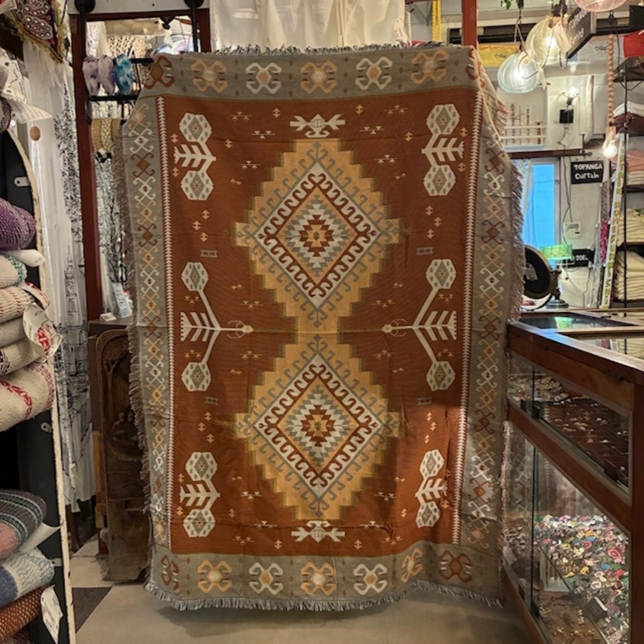 TOPANGA Homefurnishing Tribal throwket 　トライバルスローケット　130×180cm　L　ブラウン　アイボリー　ソファカバー　ベッドカバー　ブランケット　カーテン