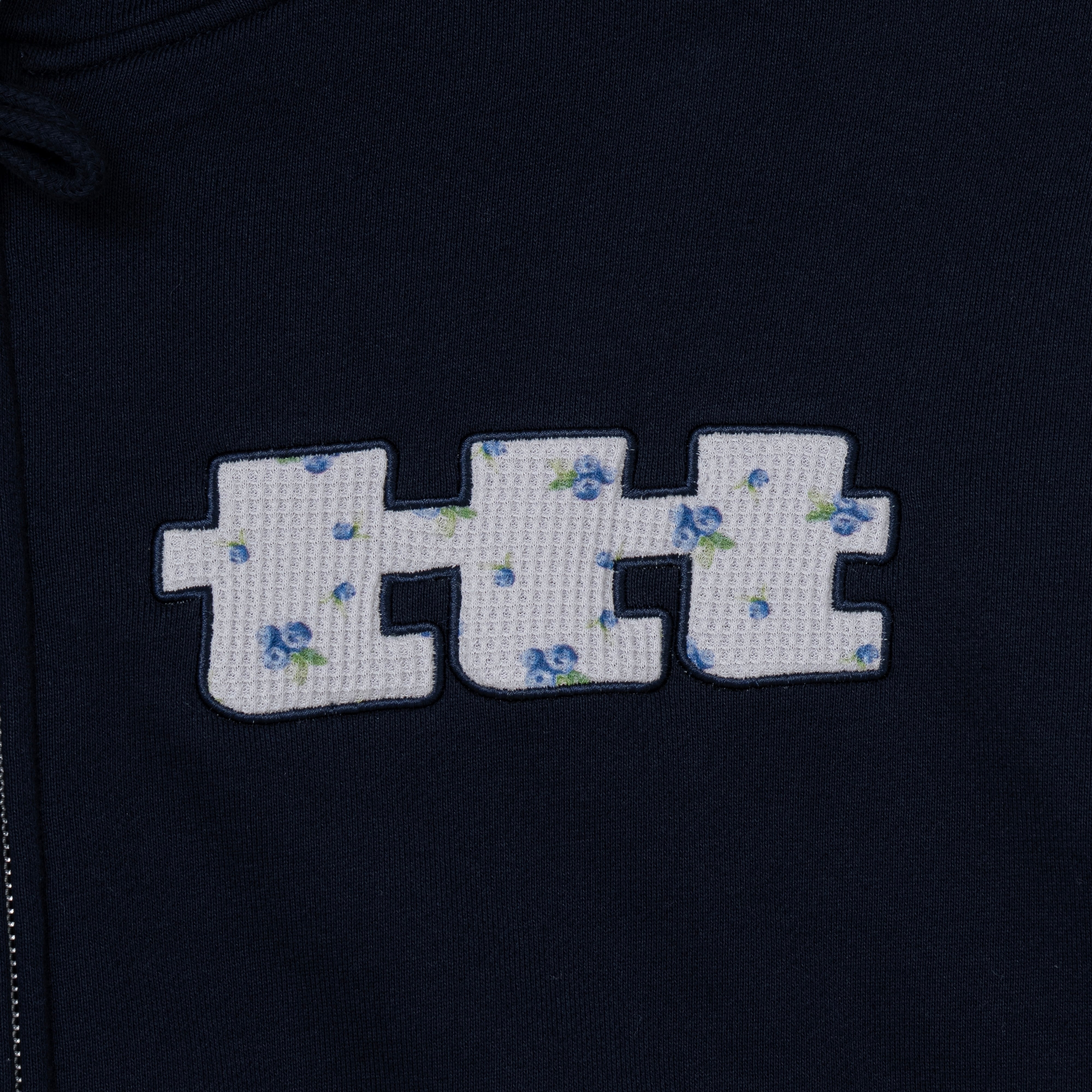 受注販売》Fruits reversible zip up hoodie（NAVY） | TTTMSW