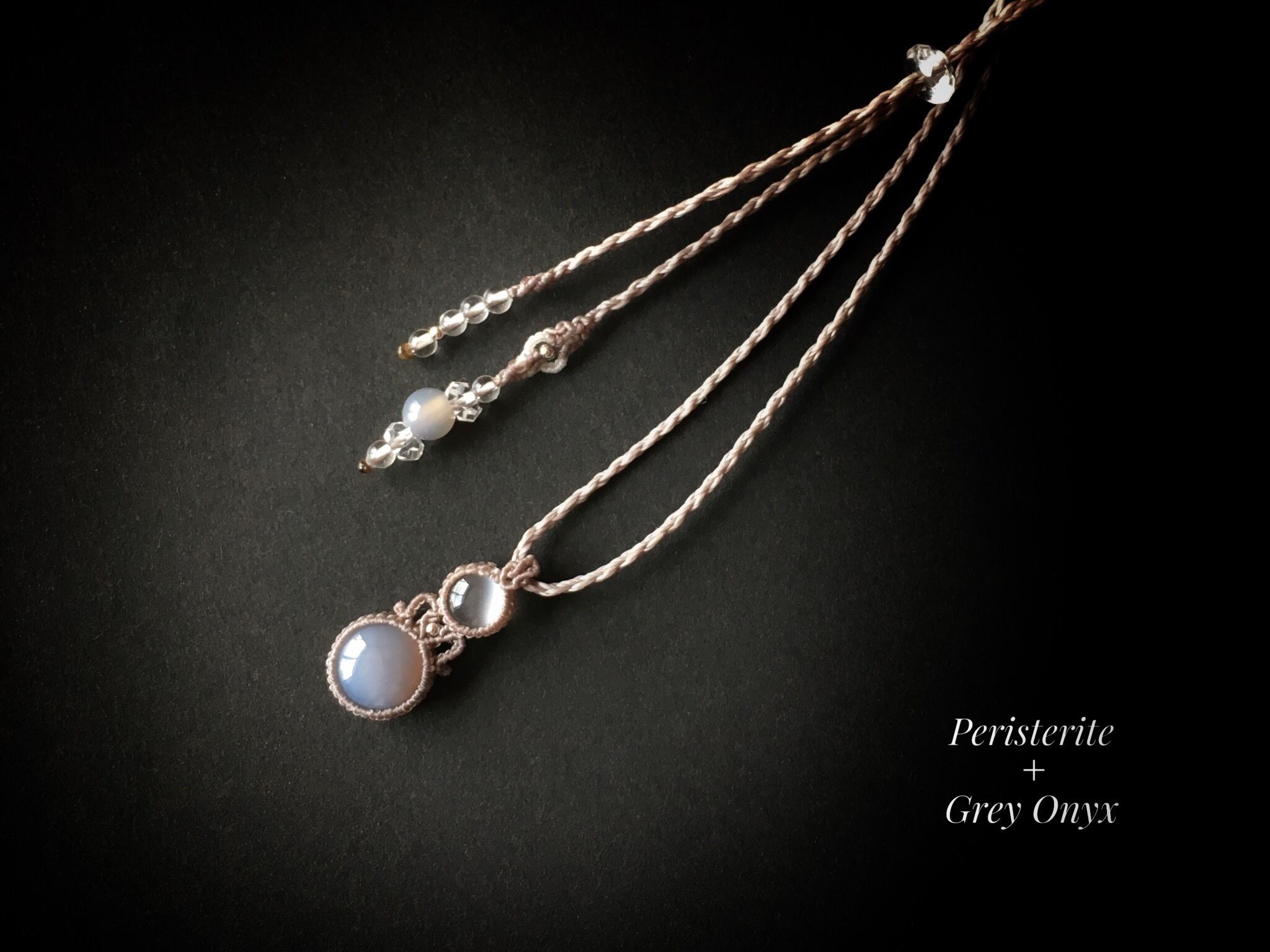 ペリステライト+グレーオニキス macrame necklace