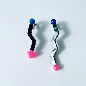 Neo Eccentric Pierces / Earrings