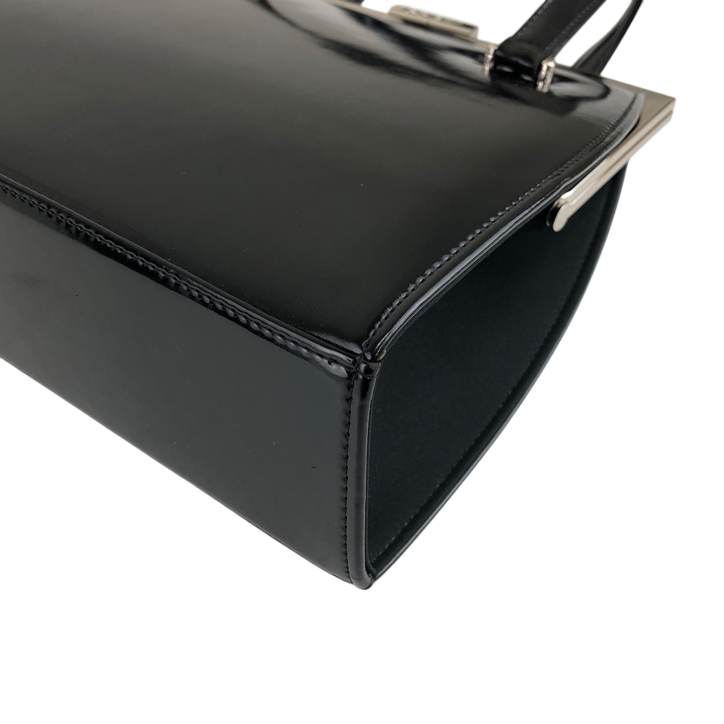 Yves Saint Laurent イヴ・サンローラン ハンドバッグ ブラック レザー