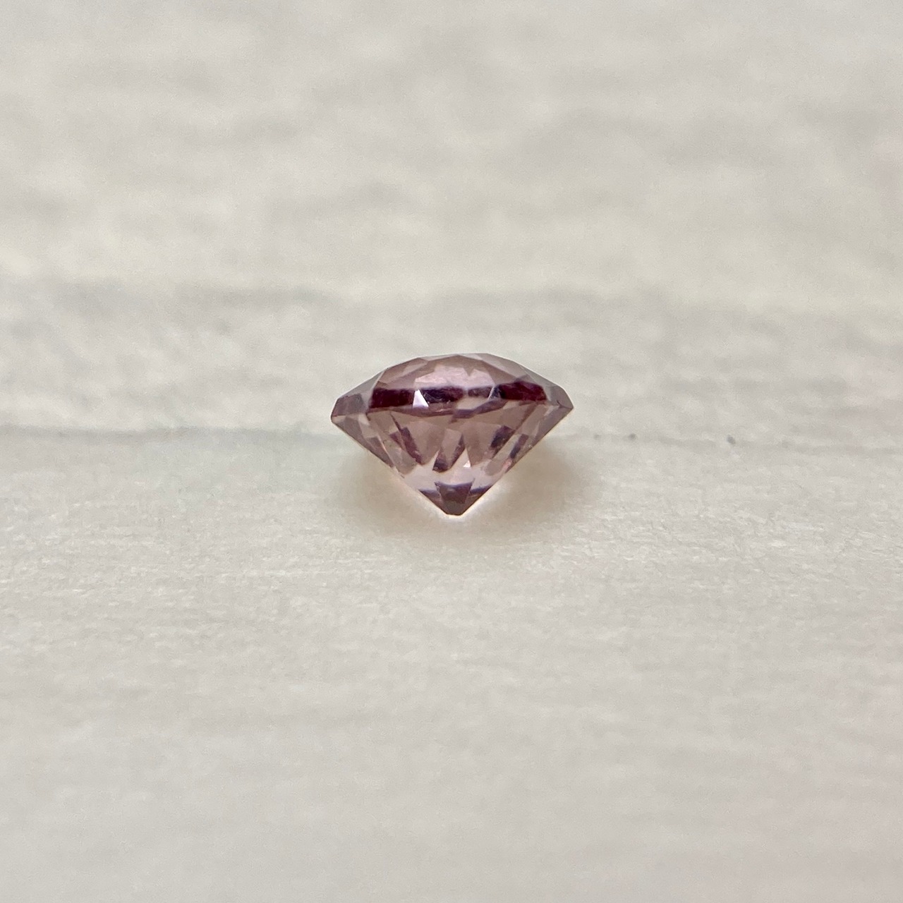 お花みたいな スピネル オクタゴンカット Part2 3.9mm-4.0mm No.1