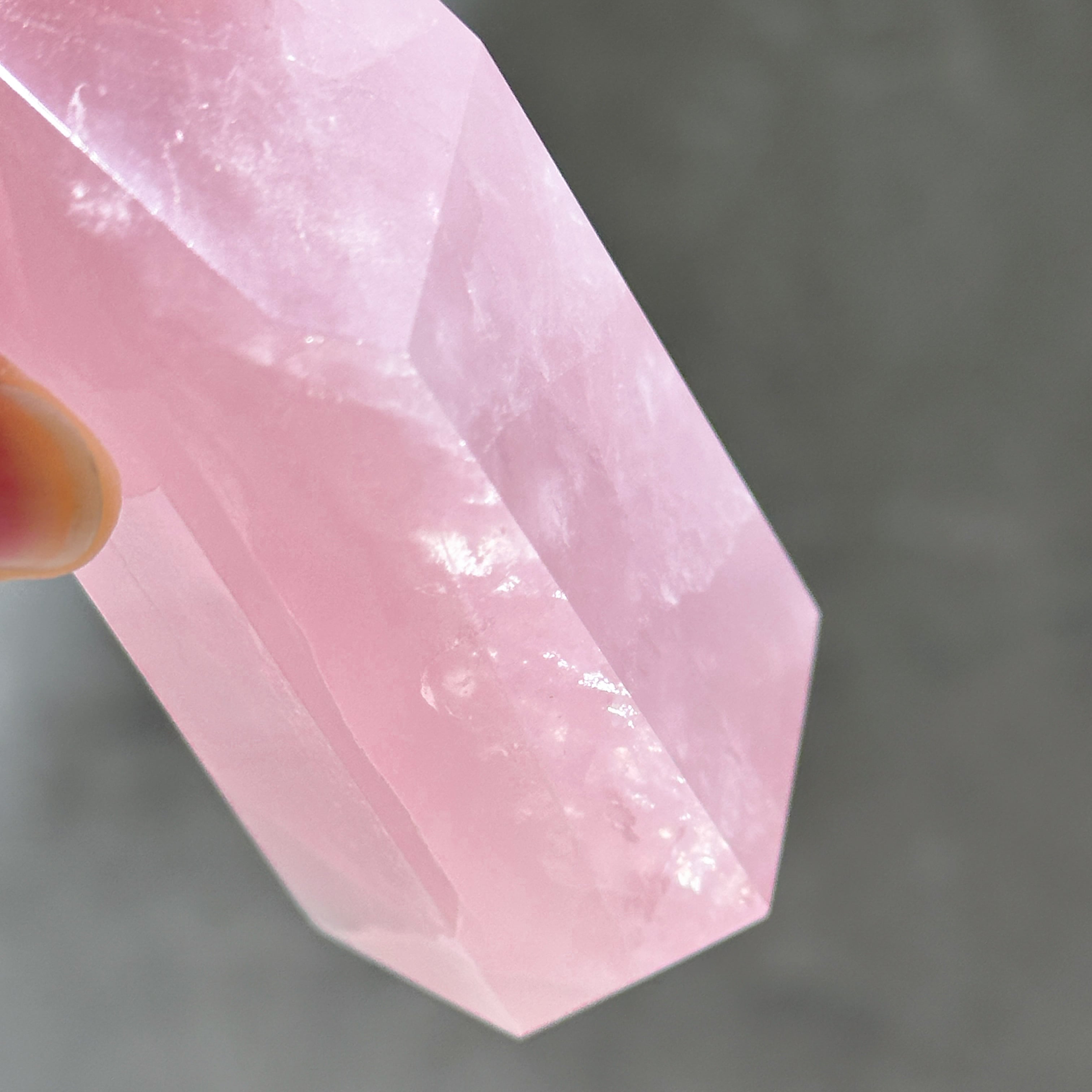 高品質】バイーア産ローズクォーツ タワー93◇ Rose Quartz ◇天然石