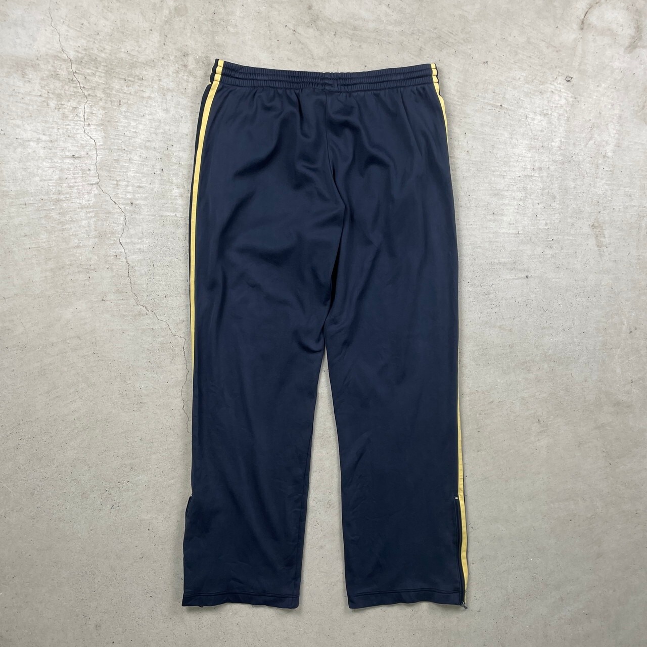 adidas アディダス トラックパンツ ジャージパンツ サイドライン 